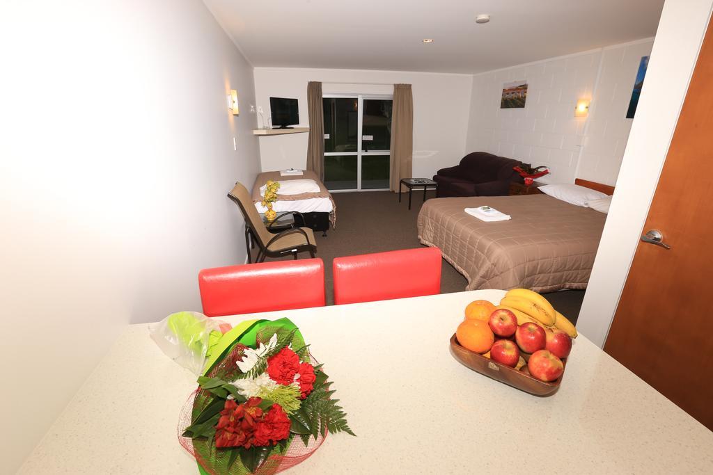 Waiuku Motel Eksteriør bilde